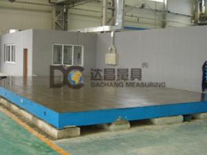 鑄鐵鉚焊平板，大型鉚焊平板 (鉚焊平板 ,鑄鐵鉚焊平板,大型鉚焊平板 )